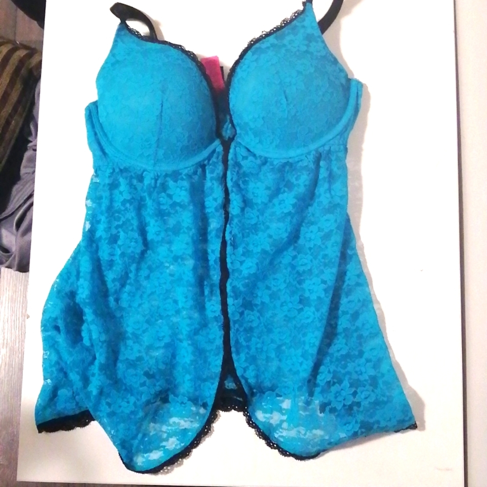 Neglige